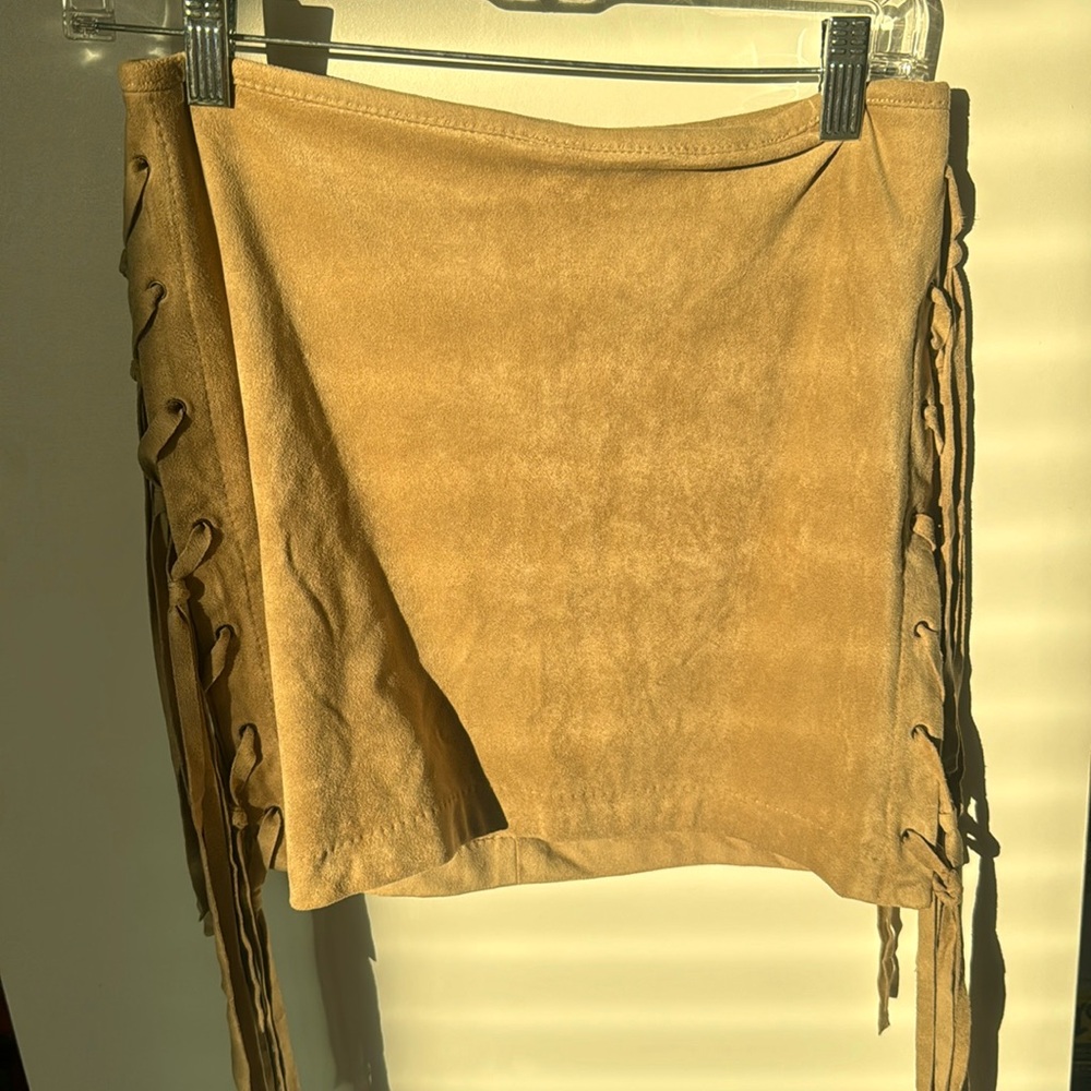Chelsea & Violet Suede Mini Skirt - Tan / Camel